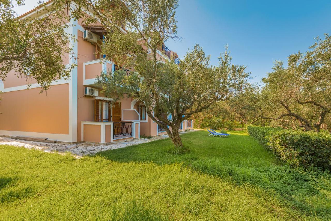 Kavos Psarou Studios & Apartments Luaran gambar
