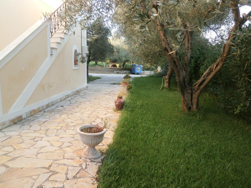 Kavos Psarou Studios & Apartments Luaran gambar