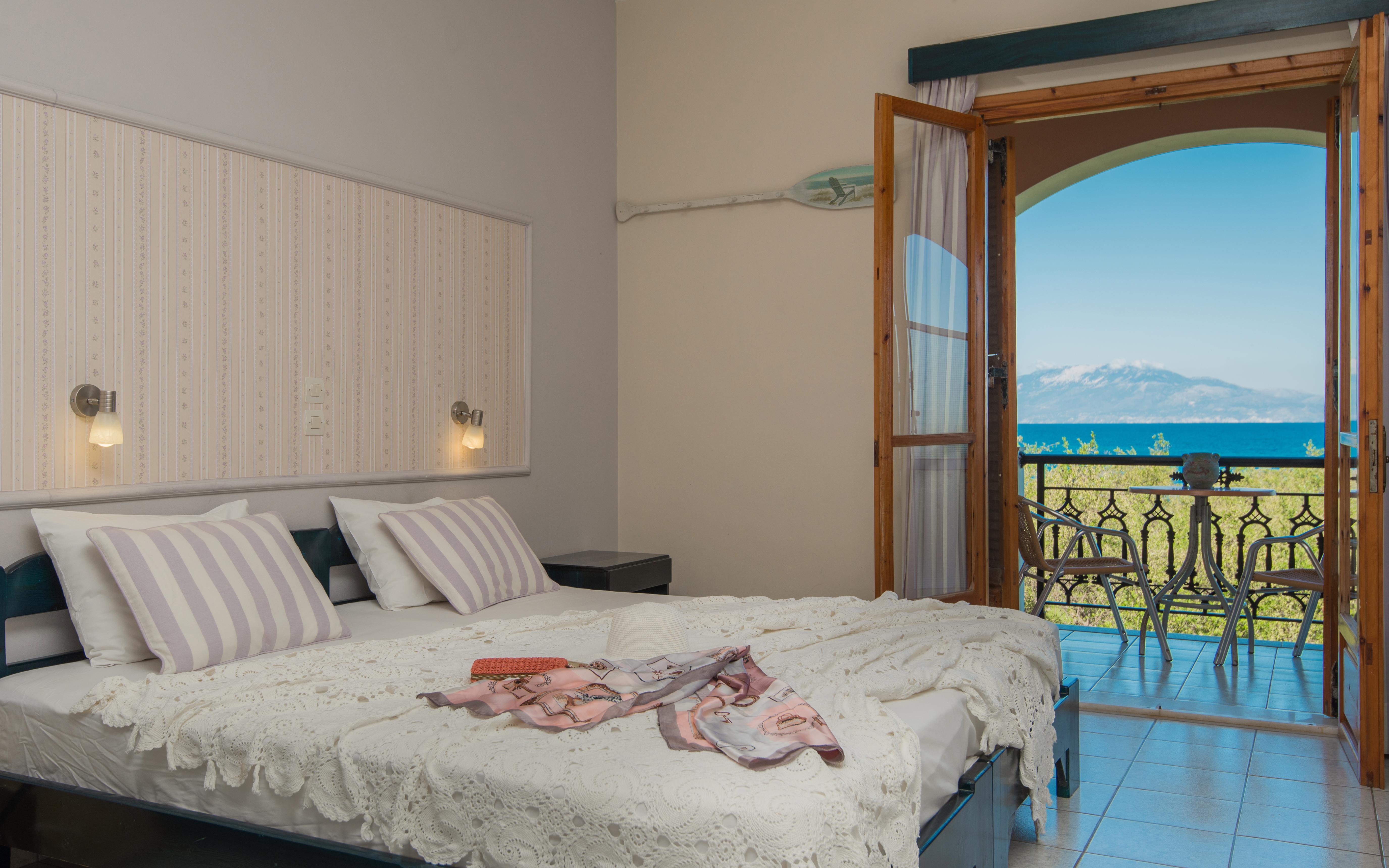 Kavos Psarou Studios & Apartments Luaran gambar