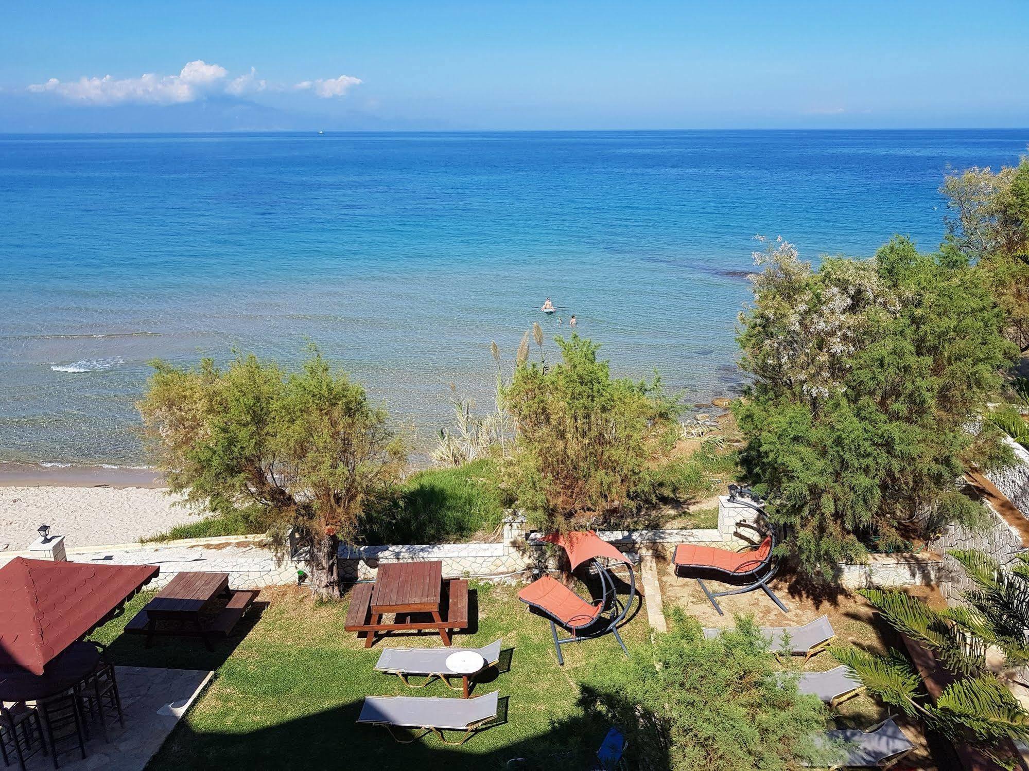 Kavos Psarou Studios & Apartments Luaran gambar